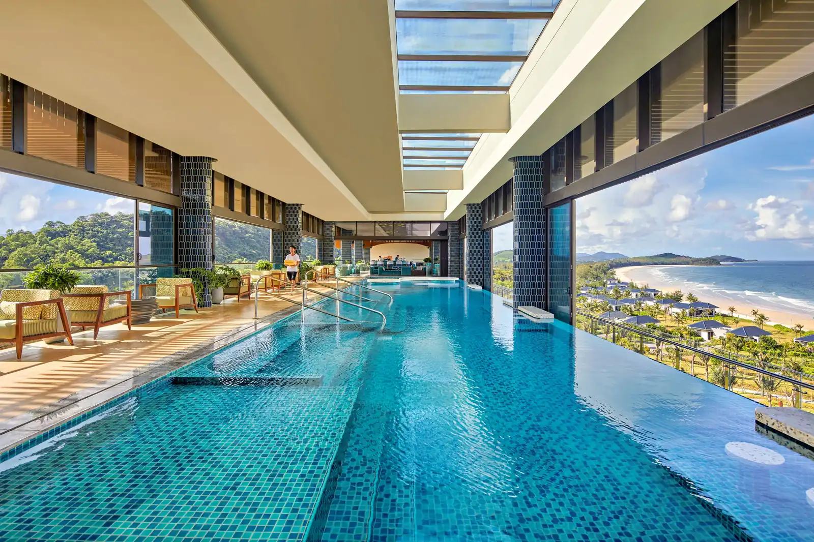 Hồ bơi vô cực Angsana Quan Lạn