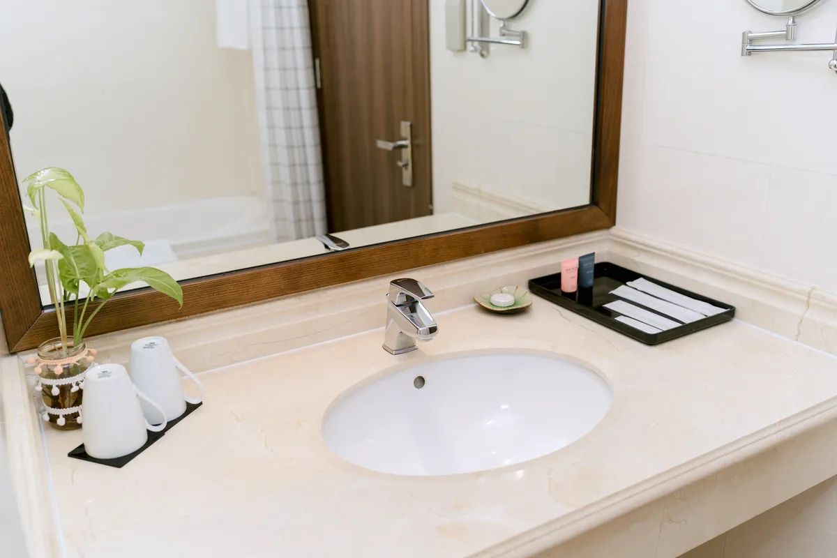 Phòng Deluxe King Twin khách sạn Mường Thanh Grand Hạ Long