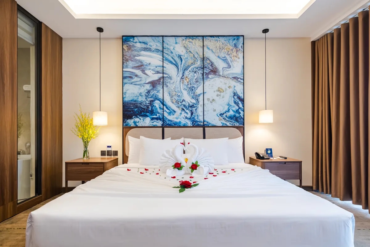 Phòng Deluxe Ocean View Khách sạn Mường Thanh Luxury Hạ Long Centre