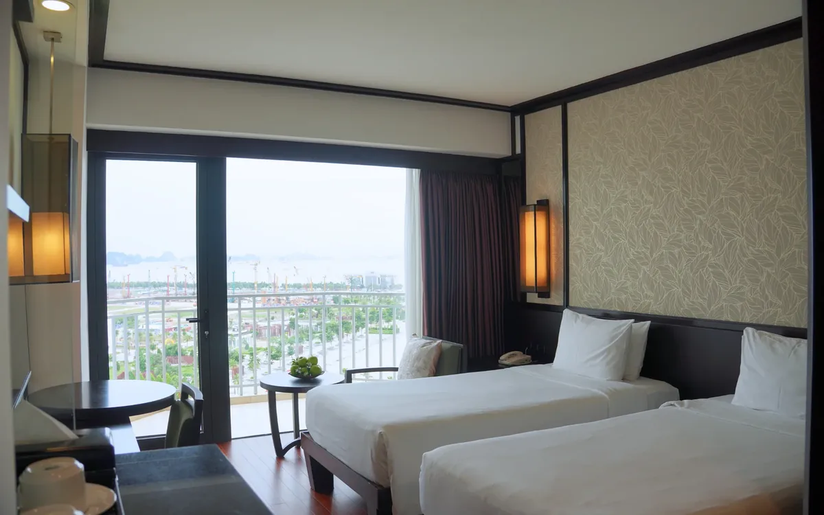 Phòng Deluxe Bay View Novotel Hạ Long Bay